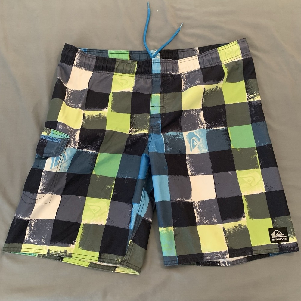 Quiksilver Board Shorts Mens Medium Multicolor Check Swim Trunks Lined Surf